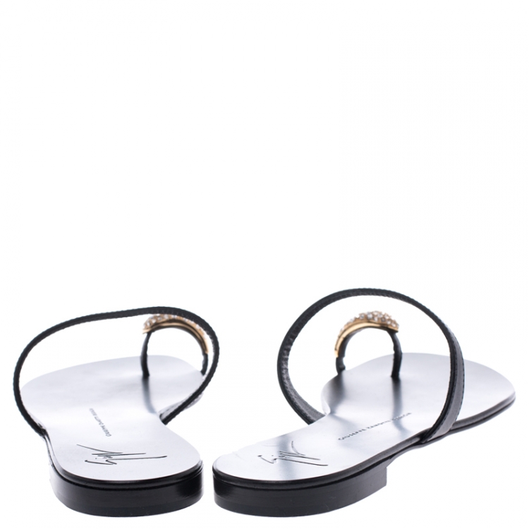 Pre Owned Giuseppe Zanotti Black Leather Toe Ring Sandals Size 38