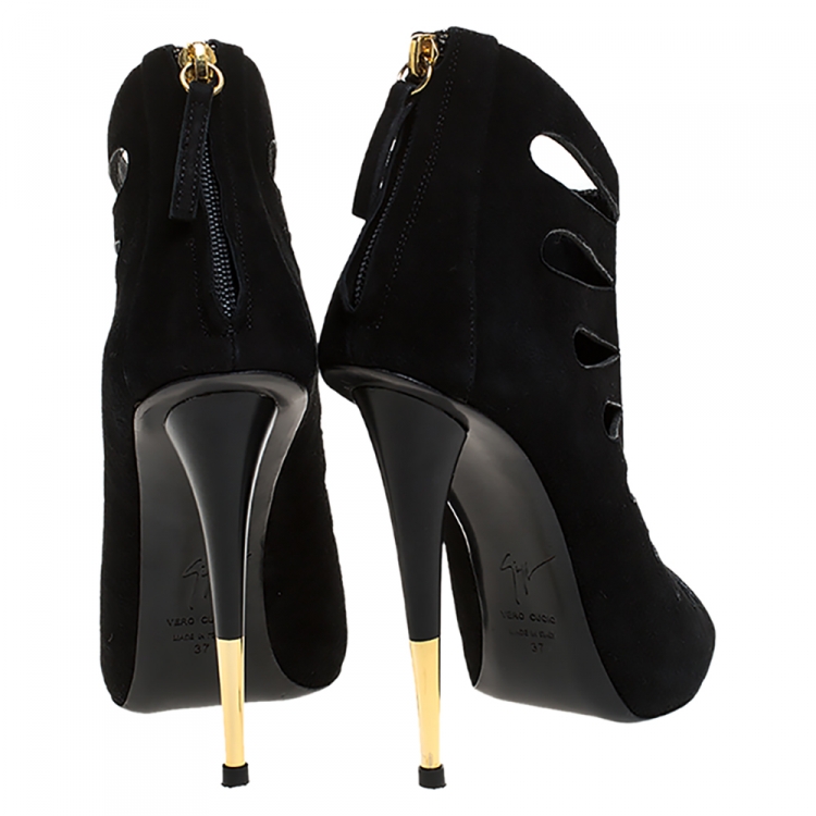 Pre Owned Giuseppe Zanotti Black Suede Peep Toe Cutout Booties Size 37