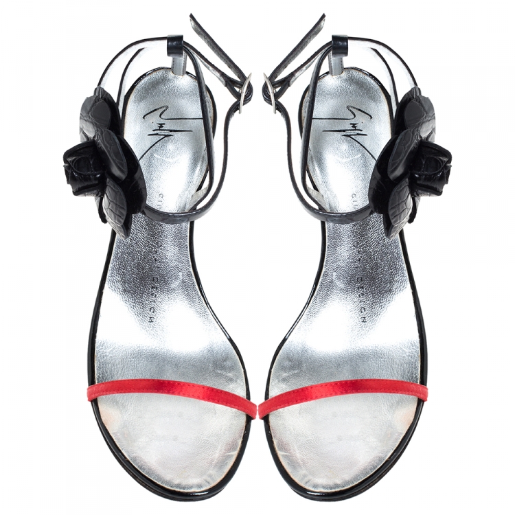 Pre Owned Giuseppe Zanotti Red/Black Satin and Patent Flower Embellished And Mirror Heel Sandals Size 36