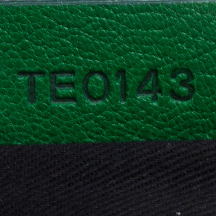 Pre Owned Givenchy Green Leather Pandora Wristlet Clutch