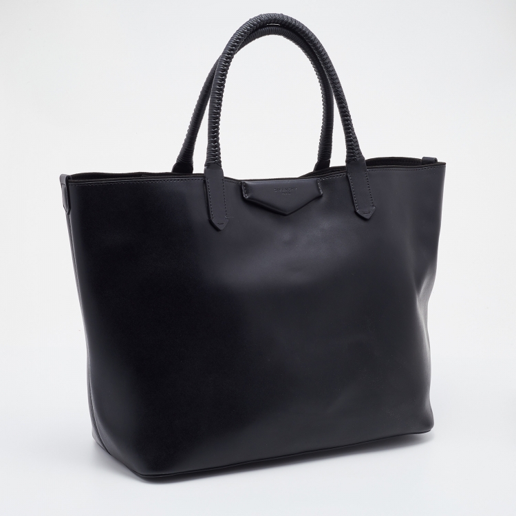 Pre Owned Givenchy Black Leather Antigona Whipstitch Handle Tote 