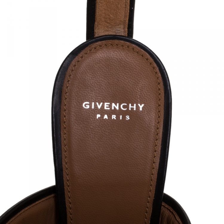 Pre Owned Givenchy Black Leather Runway Ankle Strap Sandals Size 37