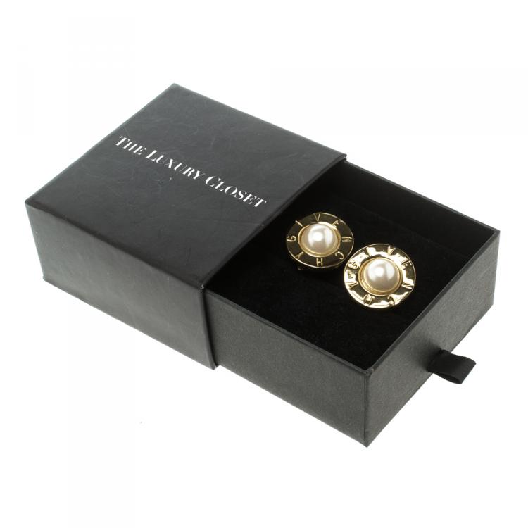Pre Owned Givenchy Faux Pearl Gold Tone Round Clip-on Stud Earrings