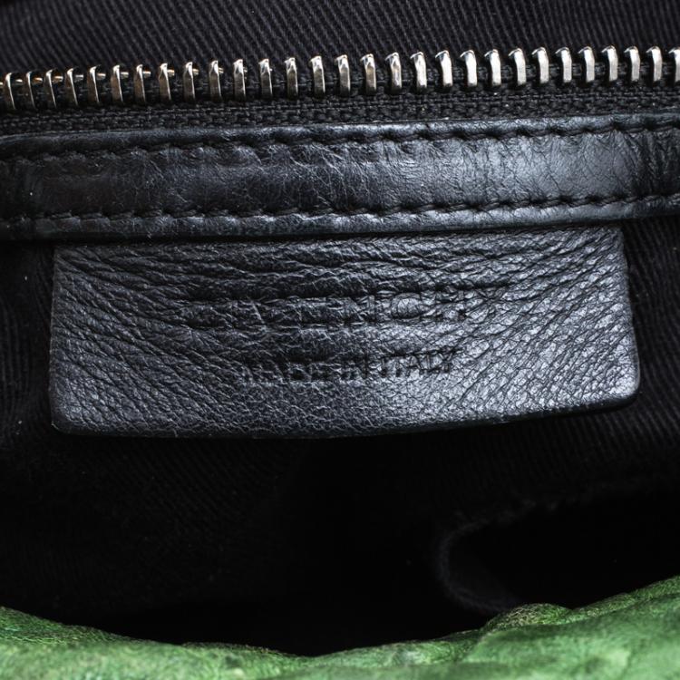 Pre Owned Givenchy Green Leather Large Pandora Crossbody Bag