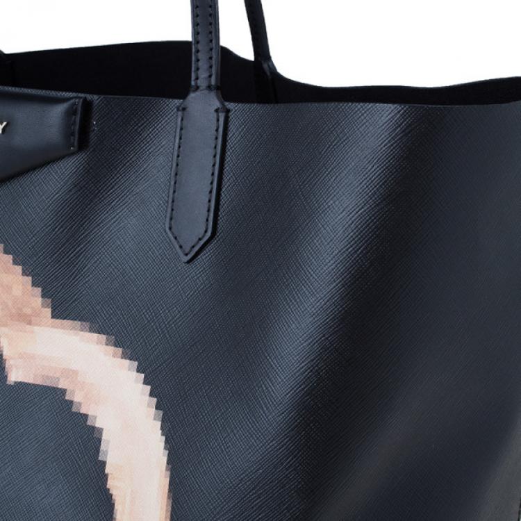 Pre Owned Givenchy Black Canvas Madonna Print Shopper