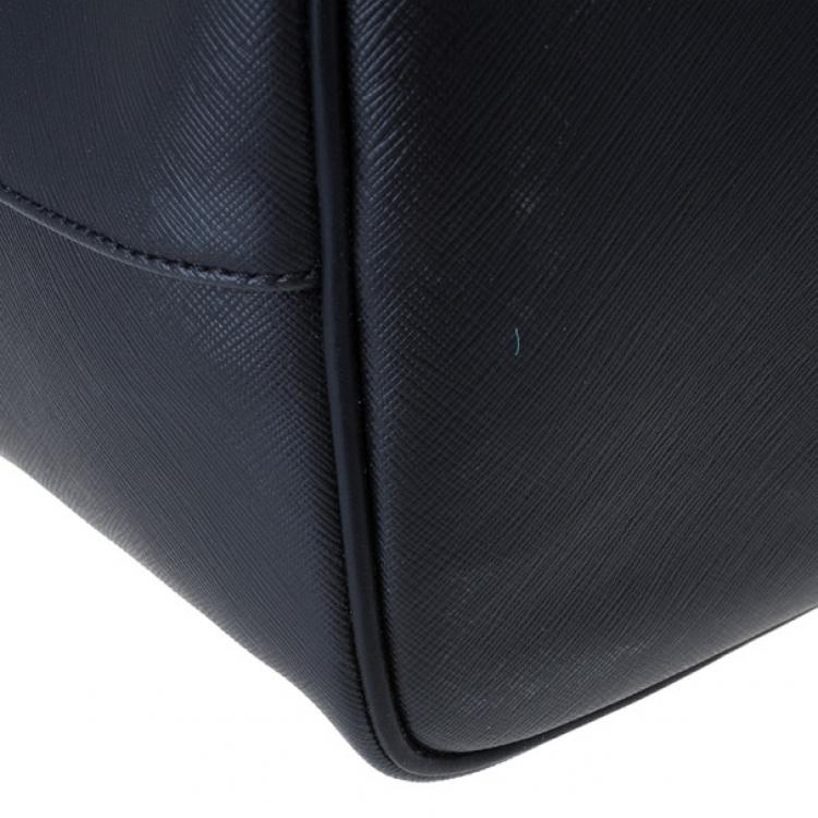 Pre Owned Givenchy Black Canvas Madonna Print Shopper