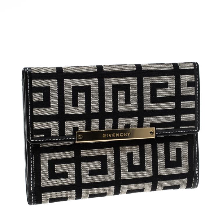 Pre Owned Givenchy Beige/Black Canvas Compact Wallet