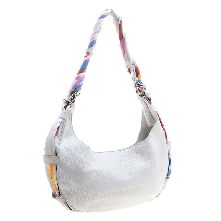 مملوكة مسبقًا Givenchy White Leather Scarf Around Hobo