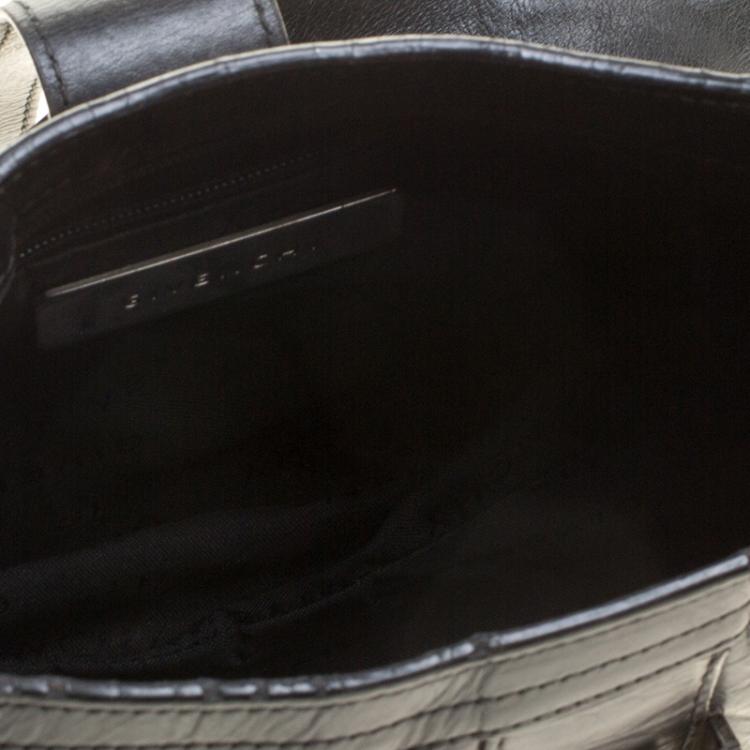 Pre Owned Givenchy Black Leather Shoulder Bag