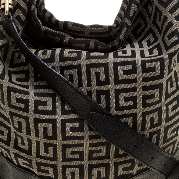 مملوكة مسبقًا Givenchy Grey/Black Monogram Canvas and Leather Hobo 
