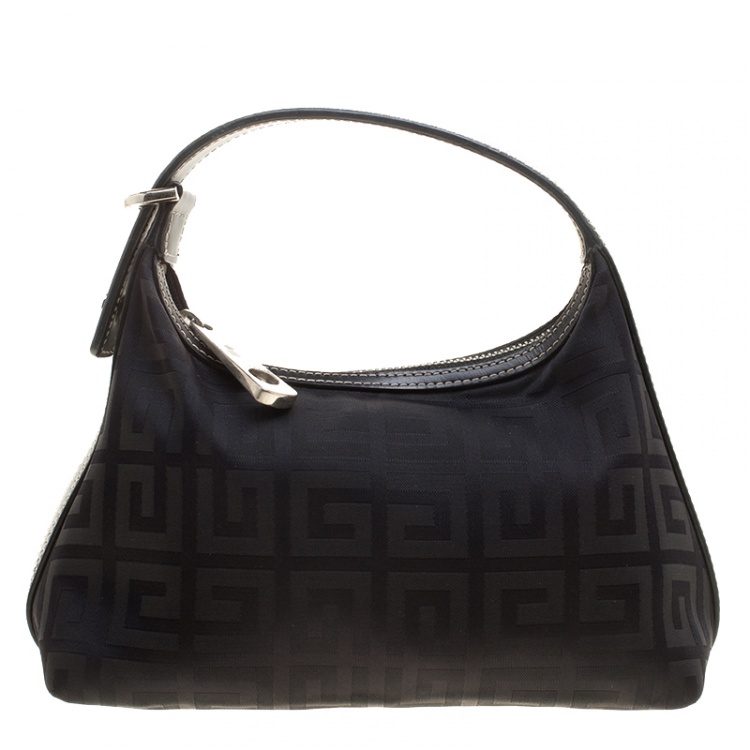 مملوكة مسبقًا Givenchy Black Logo Print Canvas Hobo 