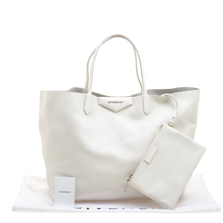 Pre Owned Givenchy Off White Leather Large Antigona Shopping Tote