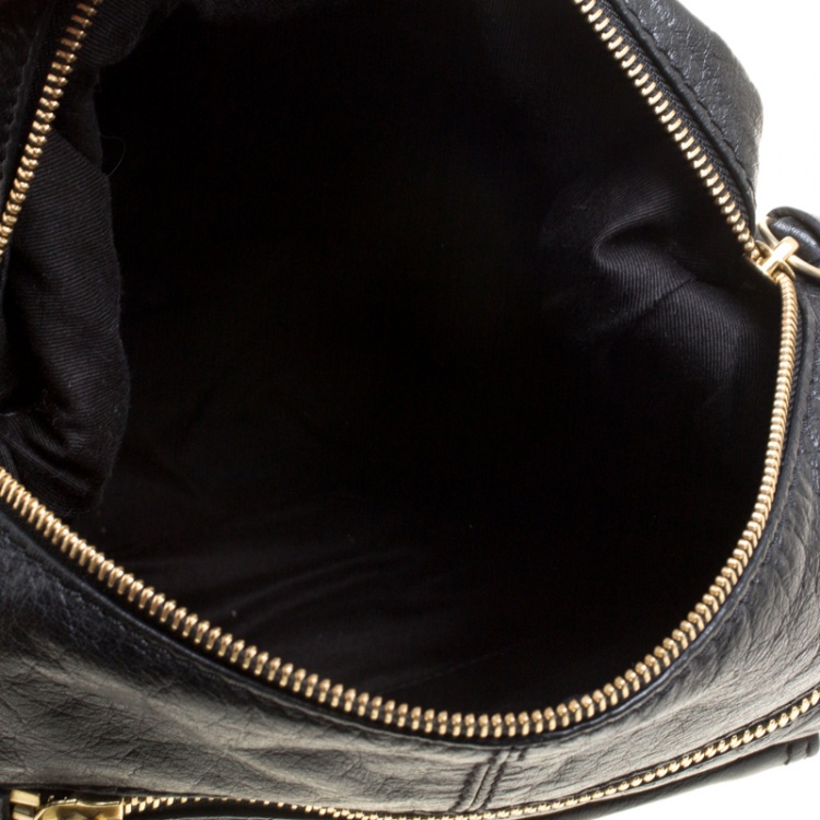 مملوكة مسبقًا Givenchy Black Leather Hobo