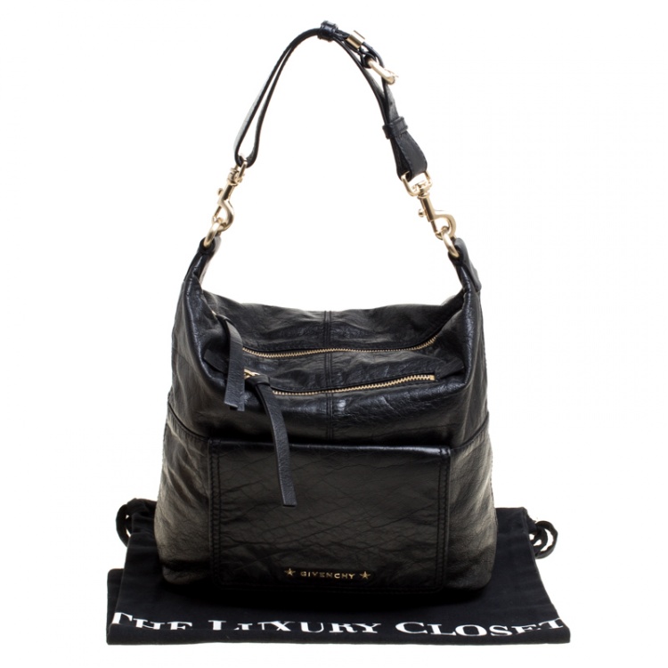 مملوكة مسبقًا Givenchy Black Leather Hobo