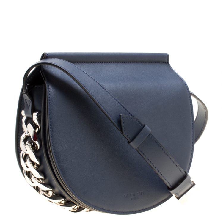 مملوكة مسبقًا Givenchy Navy Blue Leather Mini Infinity Saddle Bag