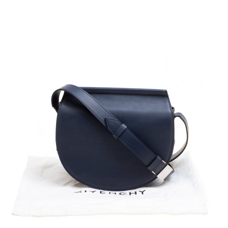 مملوكة مسبقًا Givenchy Navy Blue Leather Mini Infinity Saddle Bag