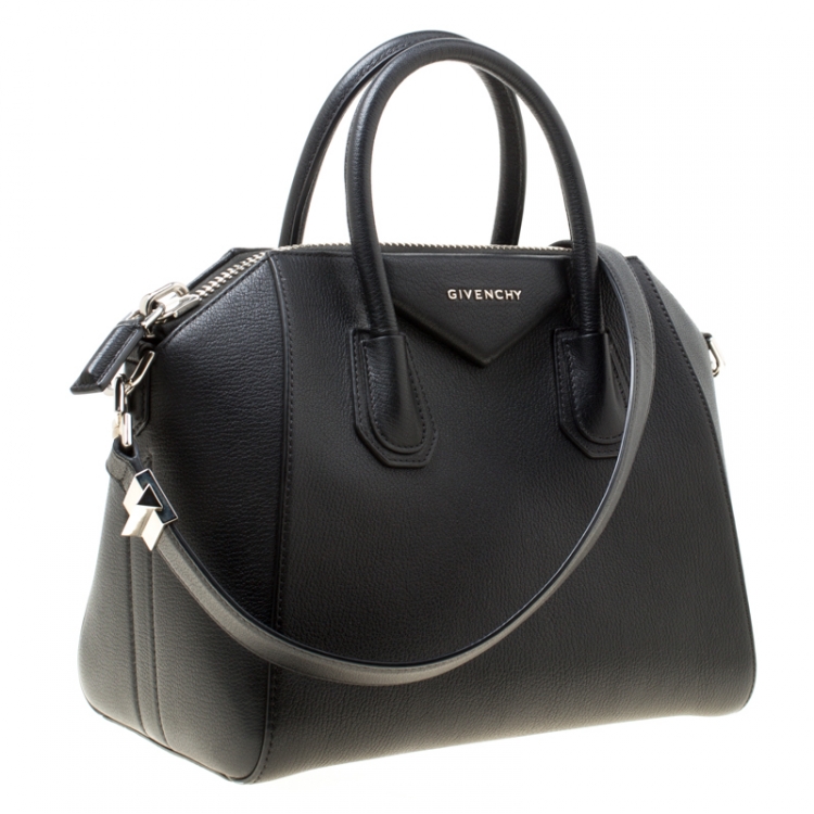 Pre Owned Givenchy Black Leather Small Antigona Satchel