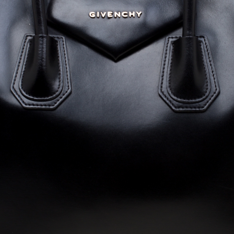 Pre Owned Givenchy Black Leather Antigona Top Handle Bag