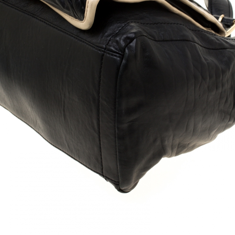 Pre Owned Givenchy Black/Cream Leather Satchel