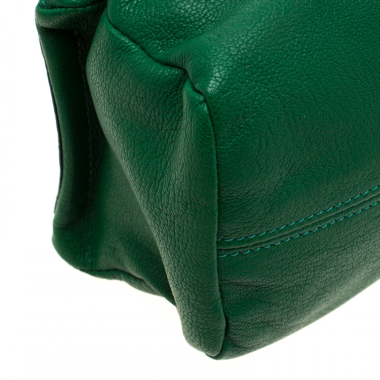 Pre Owned Givenchy Green Leather Pandora Wristlet Pouch