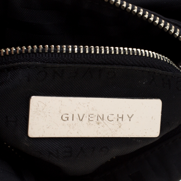مملوكة مسبقًا Givenchy Black Monogram Nylon Shoulder Bag