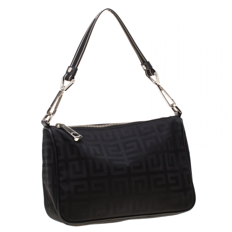 مملوكة مسبقًا Givenchy Black Monogram Nylon Shoulder Bag