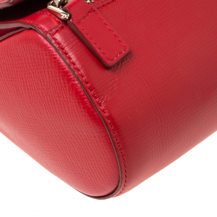 مملوكة مسبقًا Givenchy Red Leather Mini Pandora Box Crossbody Bag