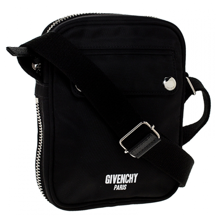 Pre Owned Givenchy Black Nylon Crossbody Bag