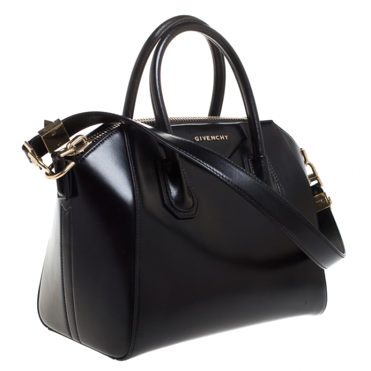 Pre Owned Givenchy Black Leather Small Antigona Satchel
