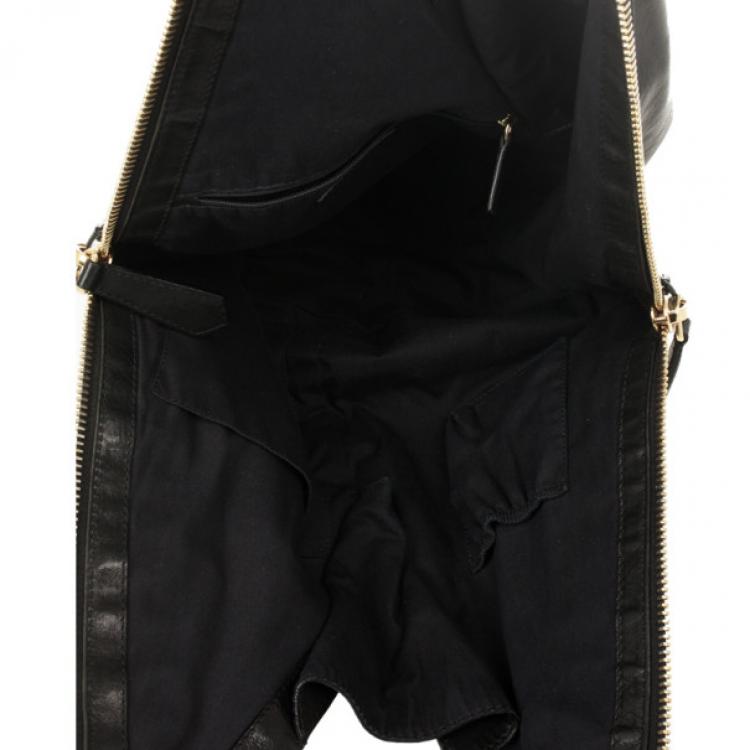 Pre Owned Givenchy Black Studded Tinhan Hobo Bag