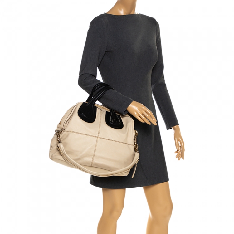 مملوكة مسبقًا Givenchy Beige/Black Leather Medium Nightingale Satchel
