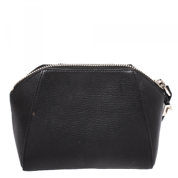 Pre Owned Givenchy Black Leather Antigona Wristlet 
