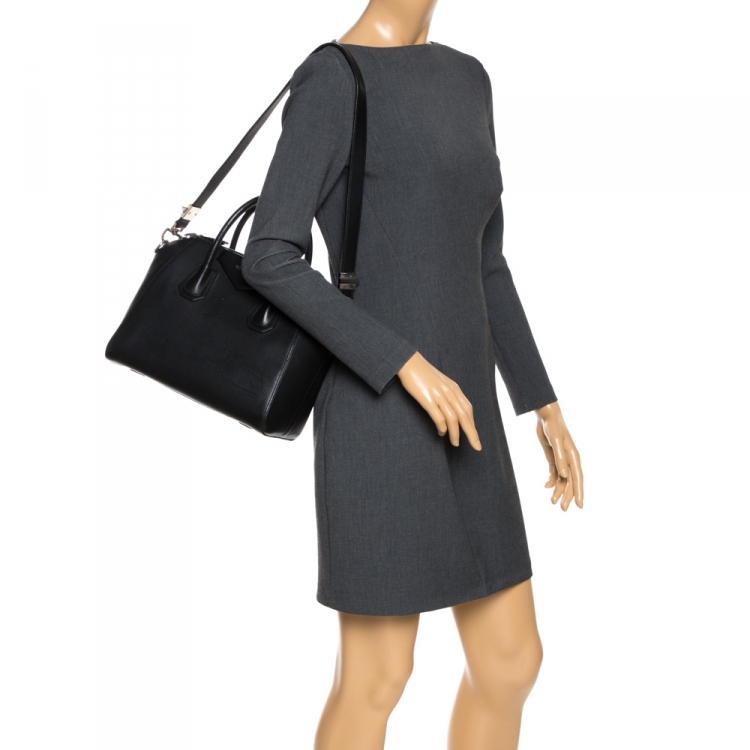 Pre Owned Givenchy Black Leather Small Antigona Satchel
