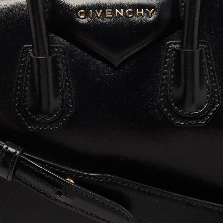 Pre Owned Givenchy Black Glossy Leather Mini Antigona Satchel