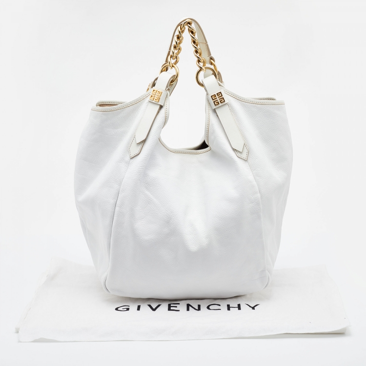 Pre Owned Givenchy Off White Leather Medium Chain Hobo