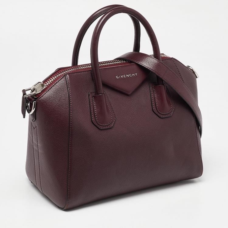 مملوكة مسبقًا Givenchy Burgundy Leather Small Antigona Satchel