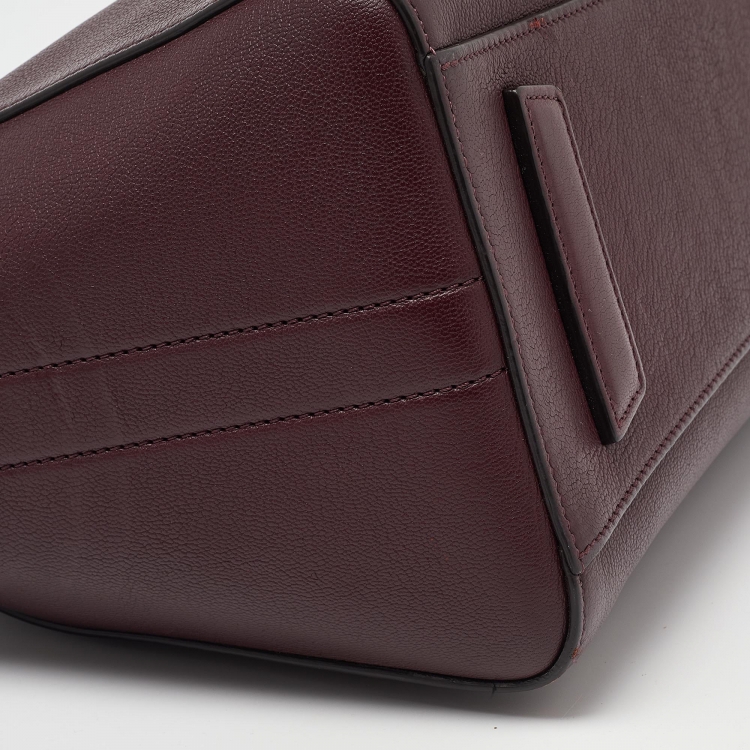 مملوكة مسبقًا Givenchy Burgundy Leather Small Antigona Satchel