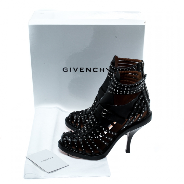 Pre Owned Givenchy Black Leather Studded Gladiator Sandals Size 37.5