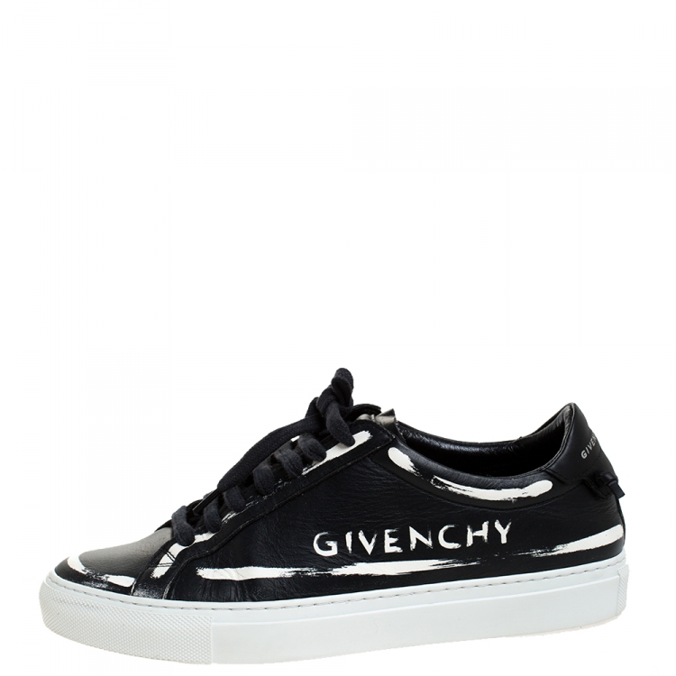 Pre Owned Givenchy Black/White Leather Grafitti Low Top Sneakers Size 39.5