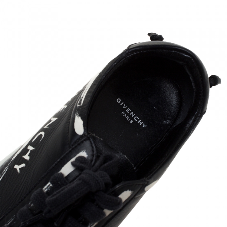 Pre Owned Givenchy Black/White Leather Grafitti Low Top Sneakers Size 39.5