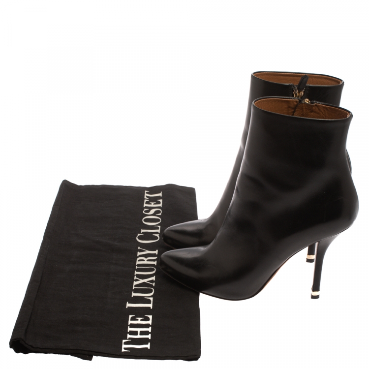 Pre Owned Givenchy Black Leather Zip Ankle Boots Size 38