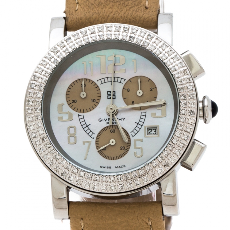Pre Owned Givenchy Mother of Pearl Stainless Steel Diamonds Saqqhara Women's Wristwatch 36 mm