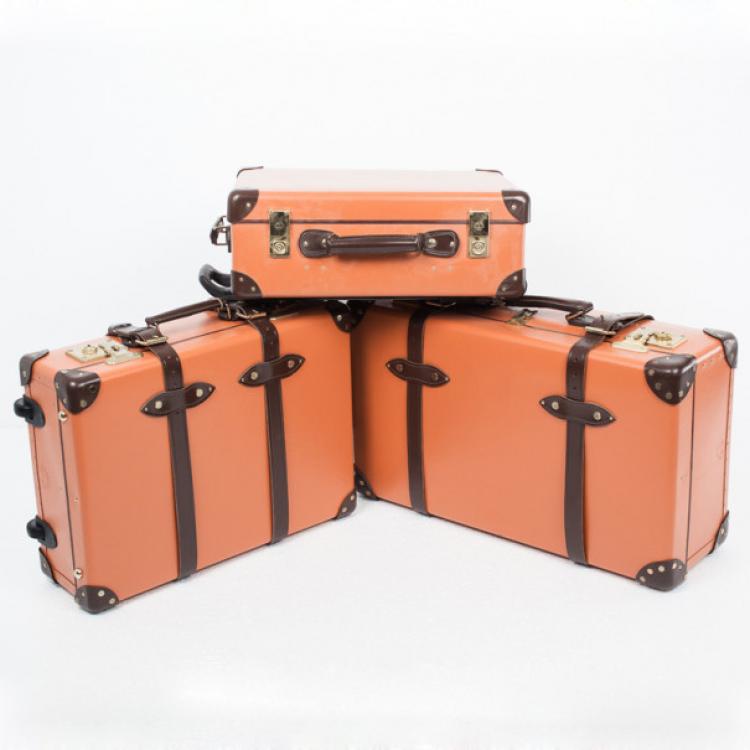 Pre Owned Globe-Trotter Orange 3 Piece Luggage Set