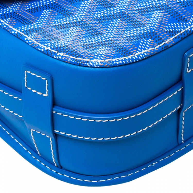 Pre Owned Goyard Blue Chevron Print Coated Canvas Belvedere MM Saddle Bag