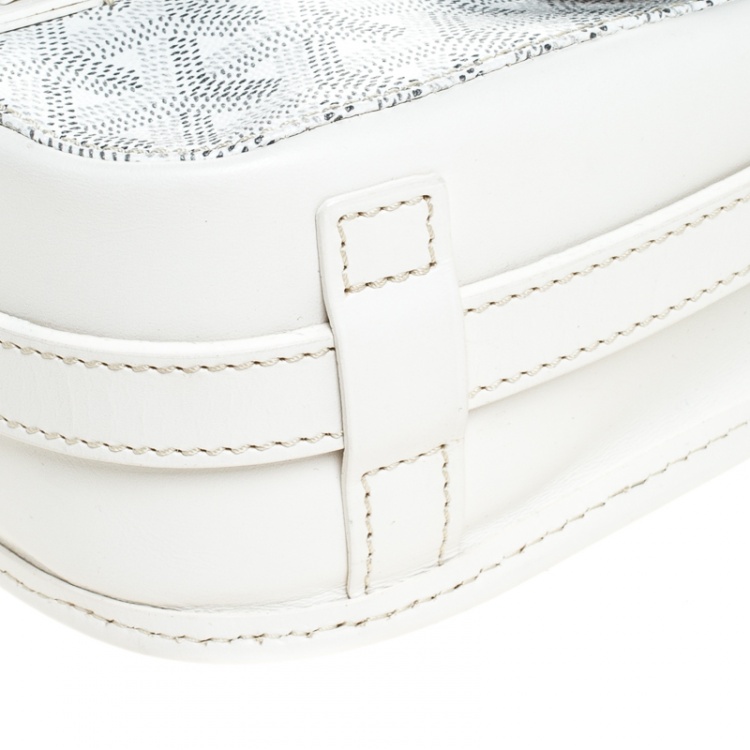 Pre Owned Goyard White Chevron Print Coated Canvas Belvedere MM Bag Saddle Bag