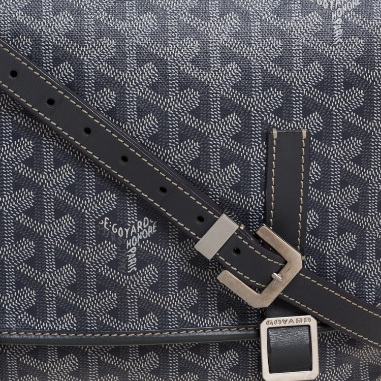 Pre Owned Goyard Grey Goyardine Coated Canvas and Leather Belvedere MM Saddle Bag