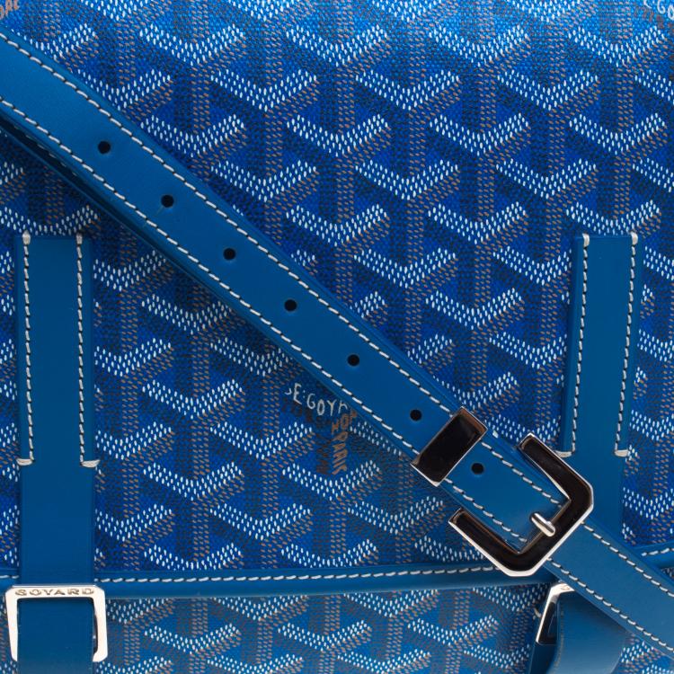 Pre Owned Goyard Blue Chevron Print Coated Canvas Belvedere MM Saddle Bag
