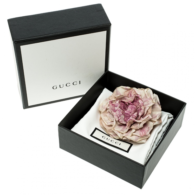 Pre Owned Gucci Purple And White Silk Flower Brooch