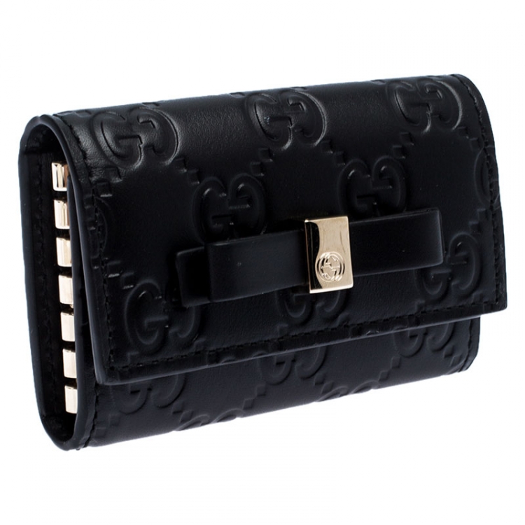 Pre Owned Gucci Black Guccissima Leather Bow Key Holder Case