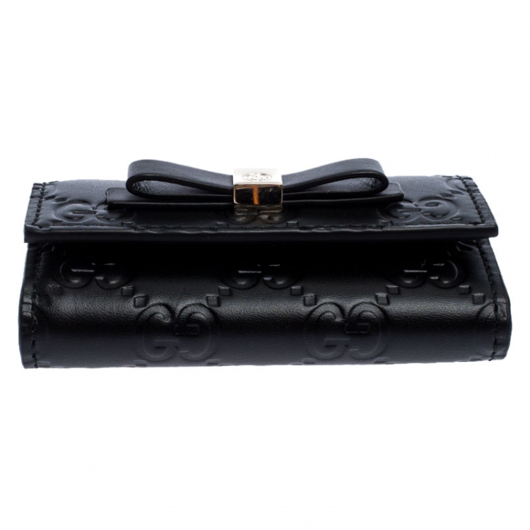 Pre Owned Gucci Black Guccissima Leather Bow Key Holder Case